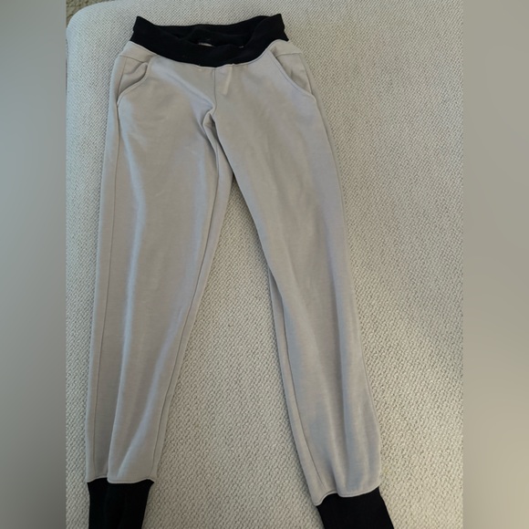 Oiselle Kara Sweatpants Lounge Yoga, Running, XS - new - Picture 2 of 4